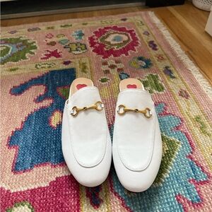 ARQA White Loafers with Gold Accent